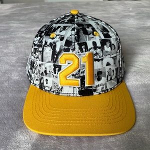 Roberto Clemente SnapBack Hat
